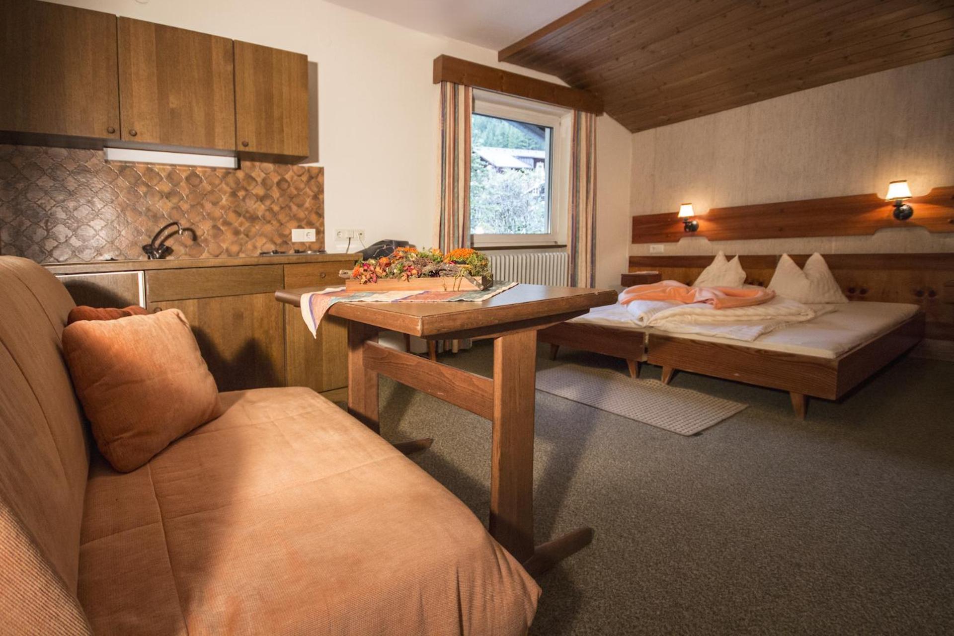 Laerchenhof Hotel Sankt Jakob in Defereggen Bagian luar foto